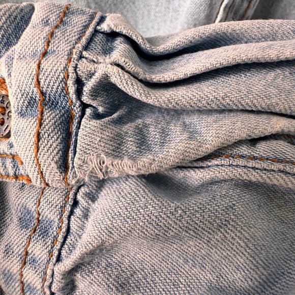 Vintage Levi’s Orange Tab Cotton Long Sleeve Denim Shirt - Picture 8 of 10